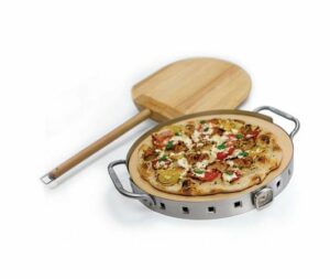 Broil King Pizza Stone Grill Set with pizza