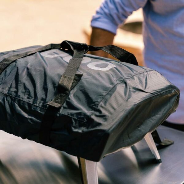 Ooni-Koda-12-Carry-Cover-with-person.jpeg Ooni-Koda-12-Carry-Cover-with-person.jpeg