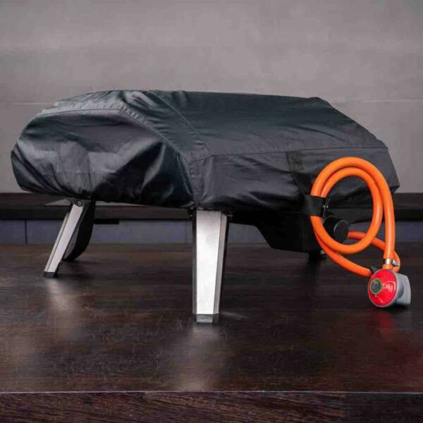 Ooni-Koda-16-Cover-with-gas-lead-strapped-on.jpeg Ooni-Koda-16-Cover-with-gas-lead-strapped-on.jpeg